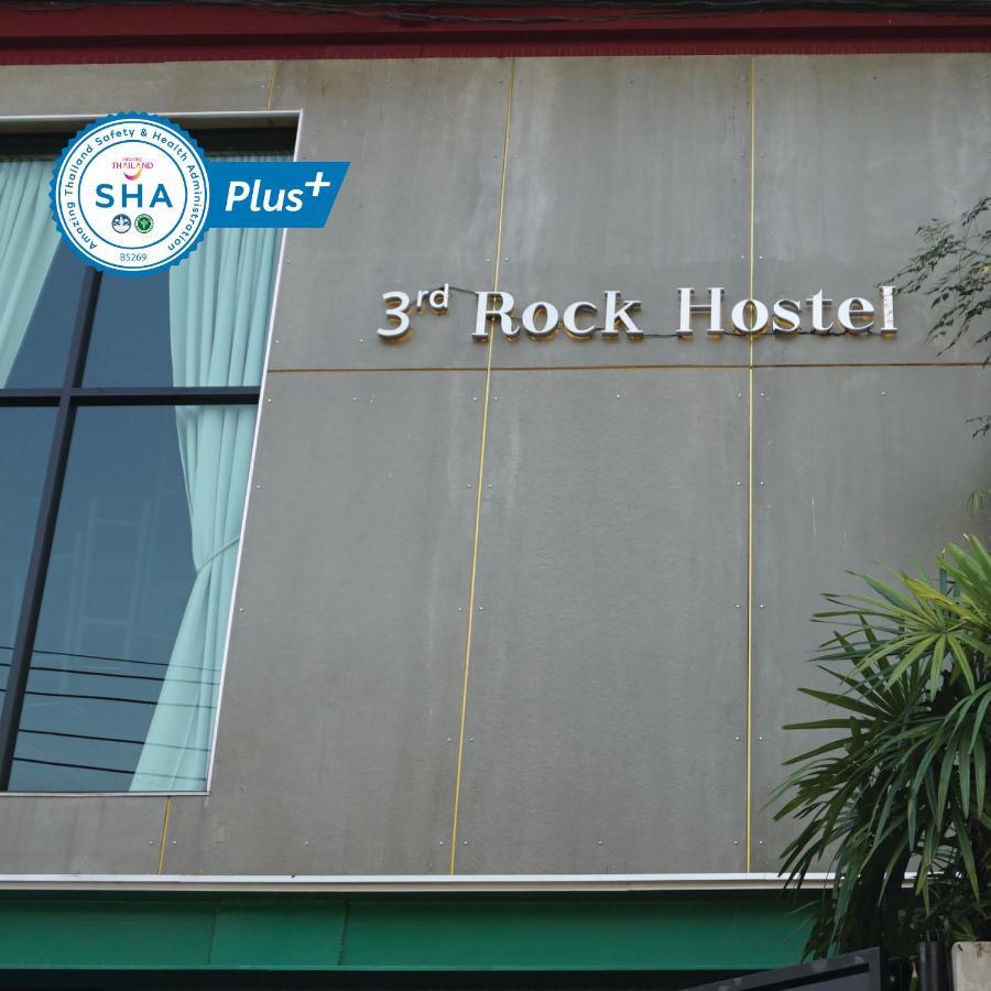 Third Rock Hostel Bangkok Dış mekan fotoğraf